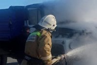 Сегодня утром в Богатовском районе загорелась кабина грузового автомобиля ГАЗ-53