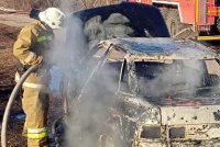 Вчера в Богатовском районе загорелся легковой автомобиль